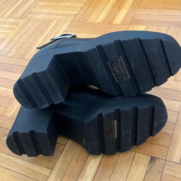 Black Chunky Booties - Picture 5 of 5
